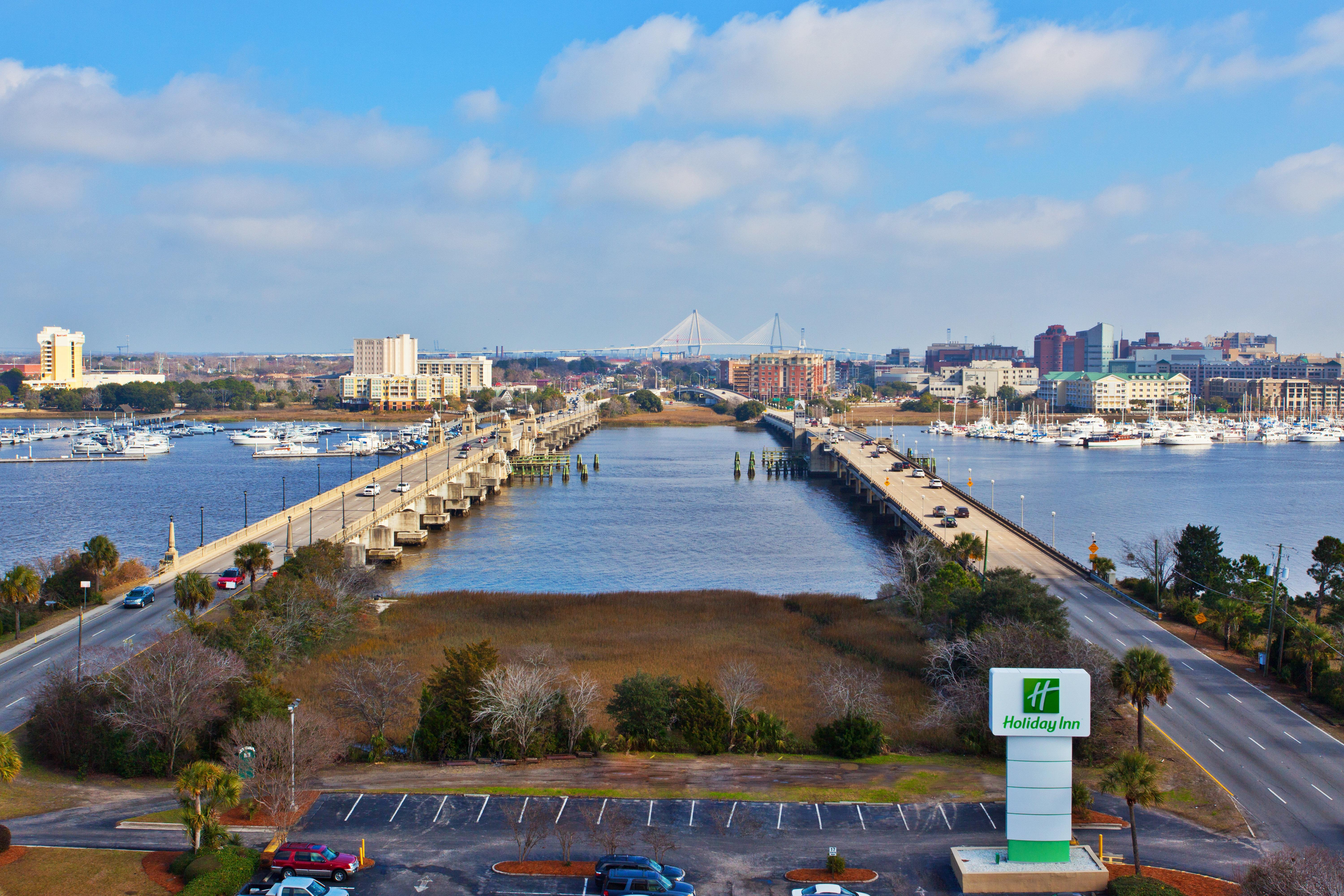 Holiday Inn Charleston-Riverview, An Ihg Hotel Εξωτερικό φωτογραφία