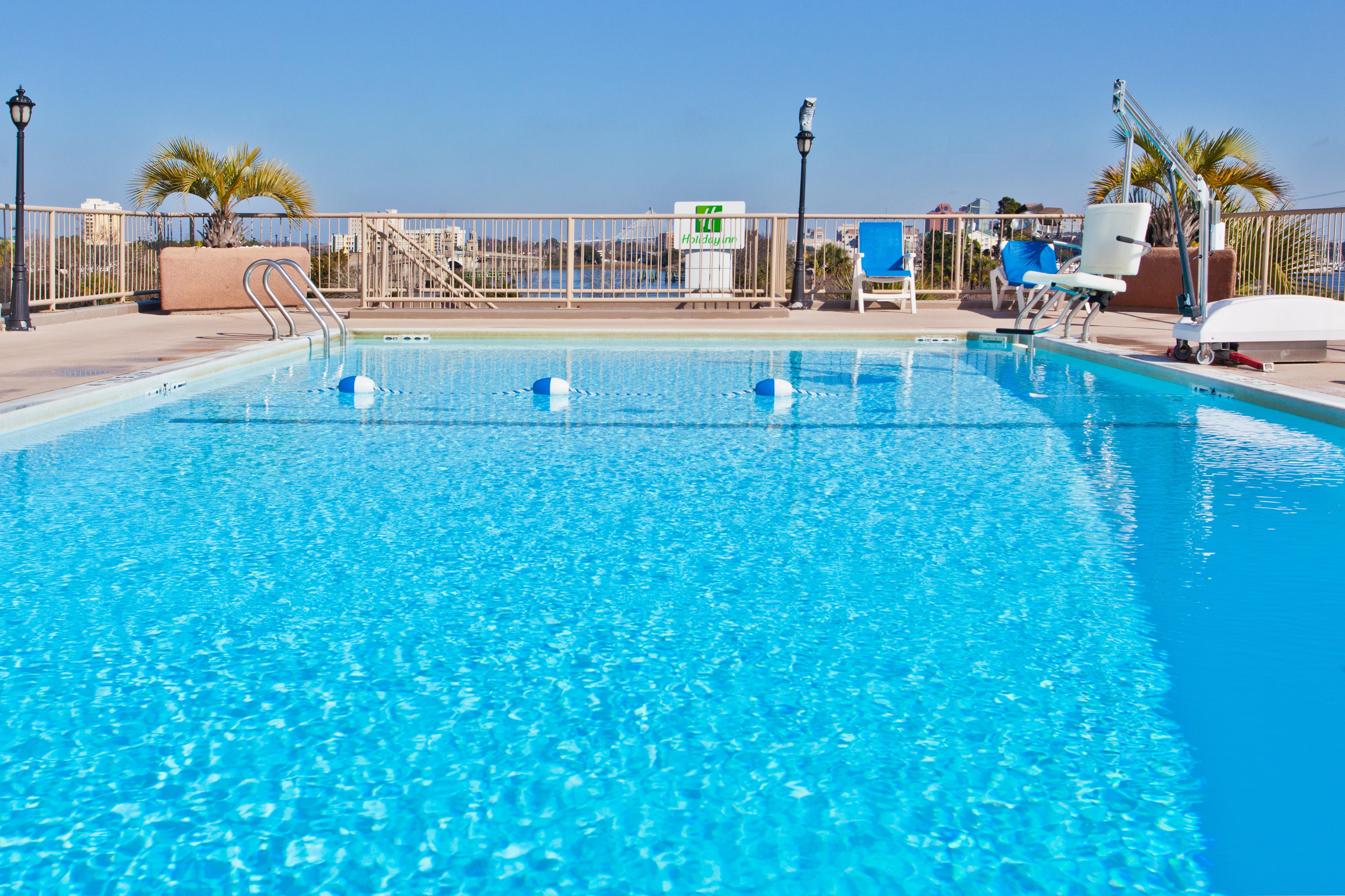 Holiday Inn Charleston-Riverview, An Ihg Hotel Εξωτερικό φωτογραφία