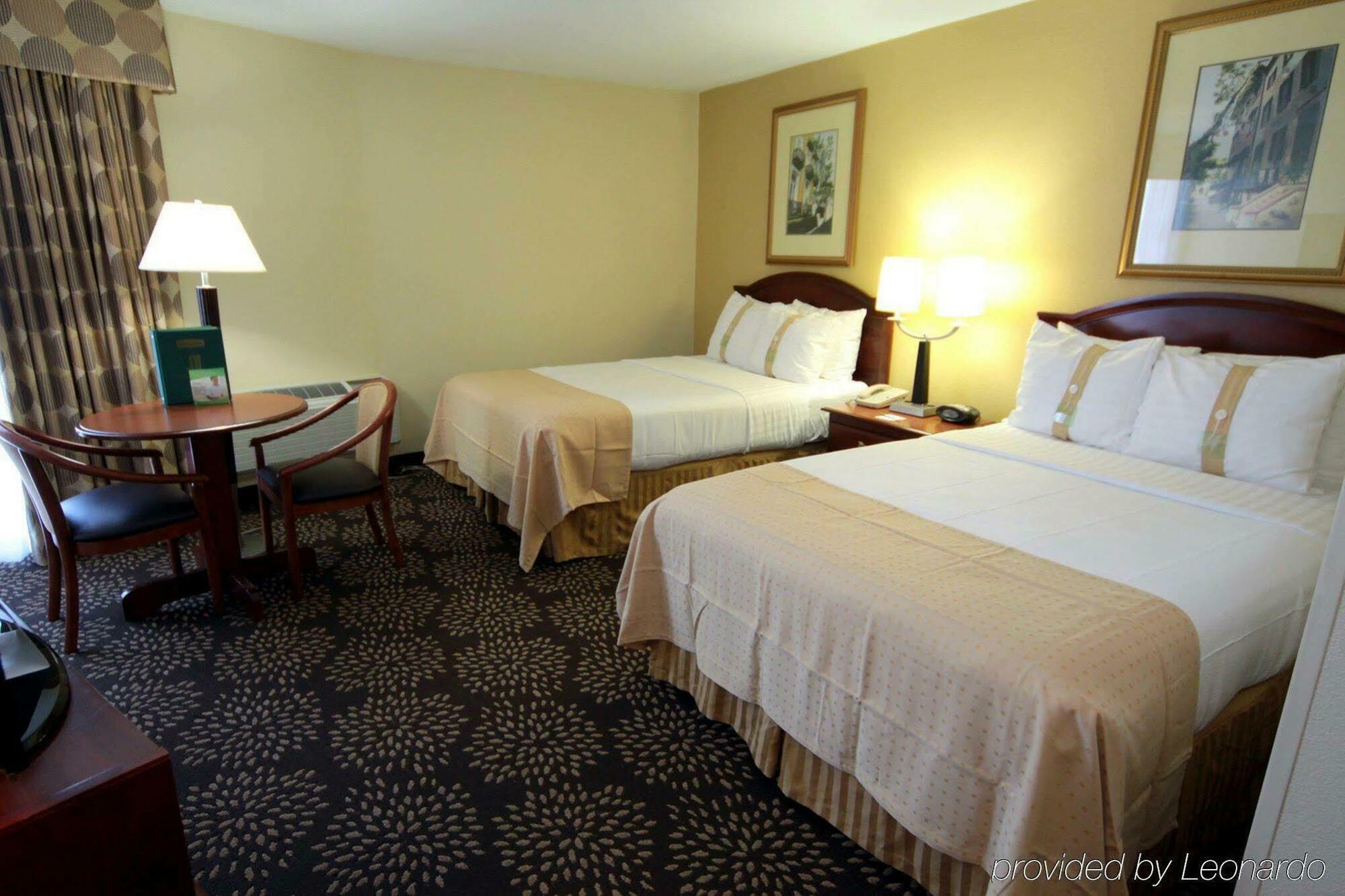 Holiday Inn Charleston-Riverview, An Ihg Hotel Εξωτερικό φωτογραφία